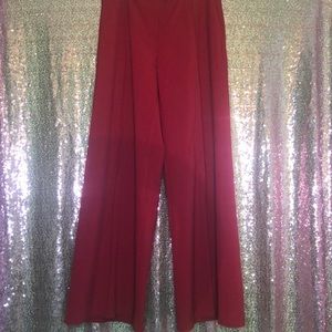 Wide bottom pleated pants